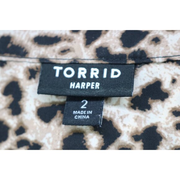 Torrid Harper 3/4 Roll Tab Sleeve Animal Print Silky Tunic-Size 2XL - Picture 5 of 11
